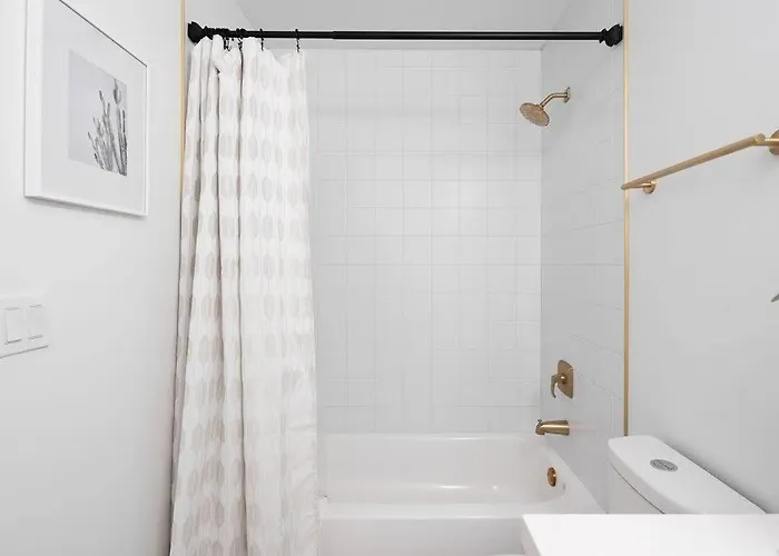 Dom wakacyjny Sweet Serenity-private Pool-8 Mins To Old Town *